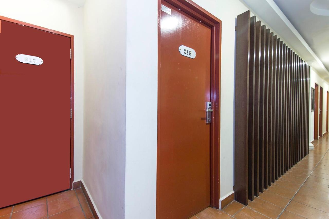 Oyo 90429 Hotel Narasindo Kuala Lumpur Exteriör bild
